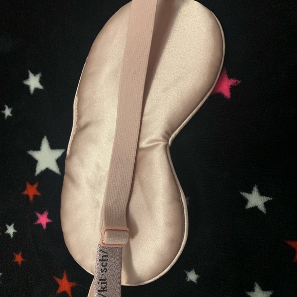 Baby Pink Sleep Mask KitSch - Picture 4 of 6